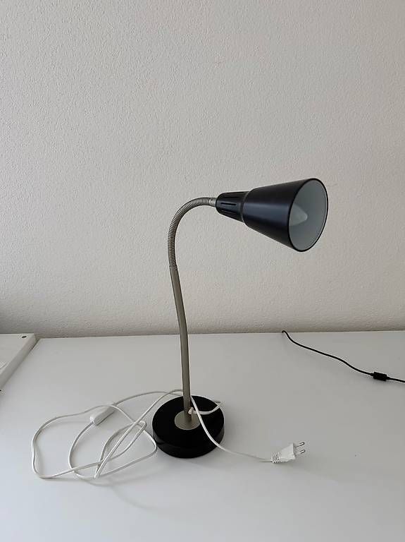 Ikea Lampade: IKEA Kvart Bürolampe – Usato da Zürich venduto da emichael