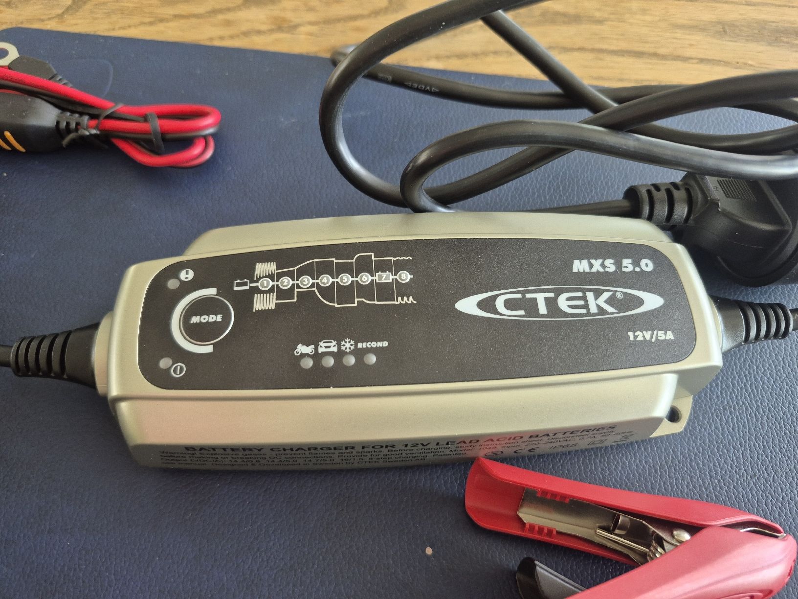 Ctek Batterie-Ladegeräte: CTEK MXS 5.0 – Gebraucht aus Bichwil von Picard