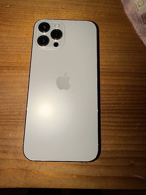 Telefoni cellulari / Smartphones: iPhone 12 Pro Max 128gb en bon état  – Usato da Montana venduto da SamF3300 1