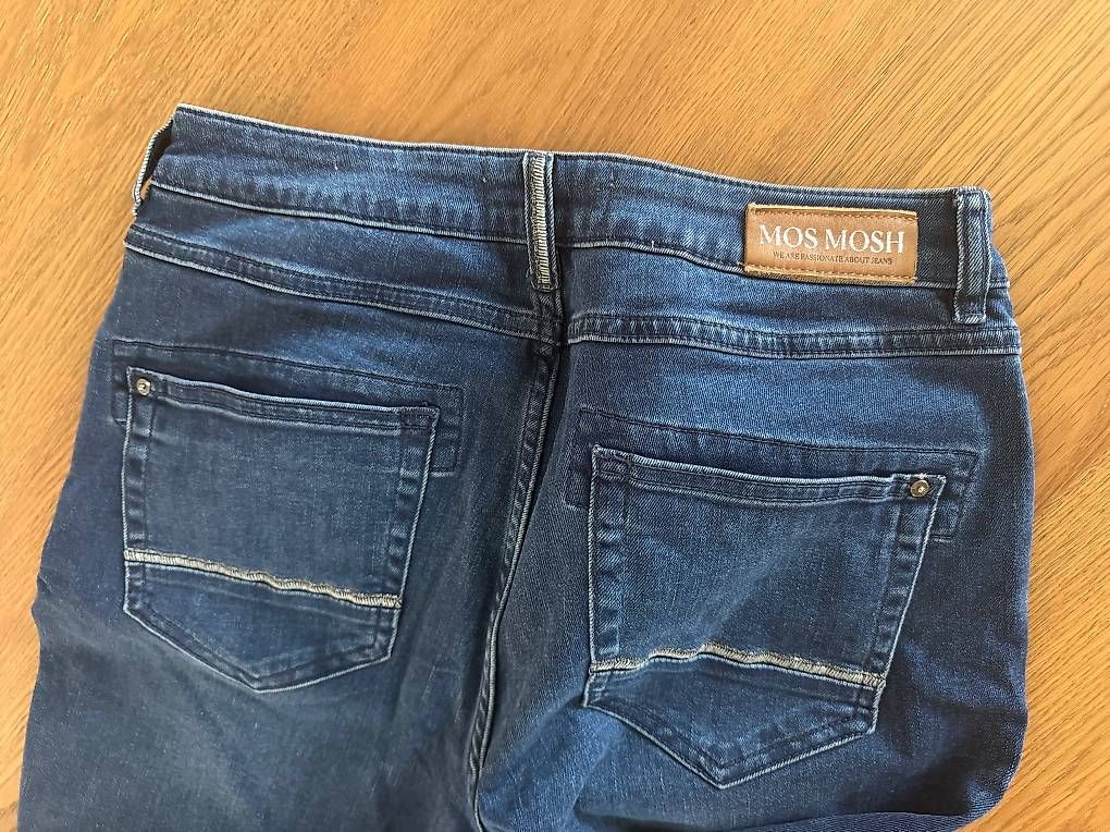 Jeans: Blue Jeans – Usato da Volketswil venduto da zjctcler 3