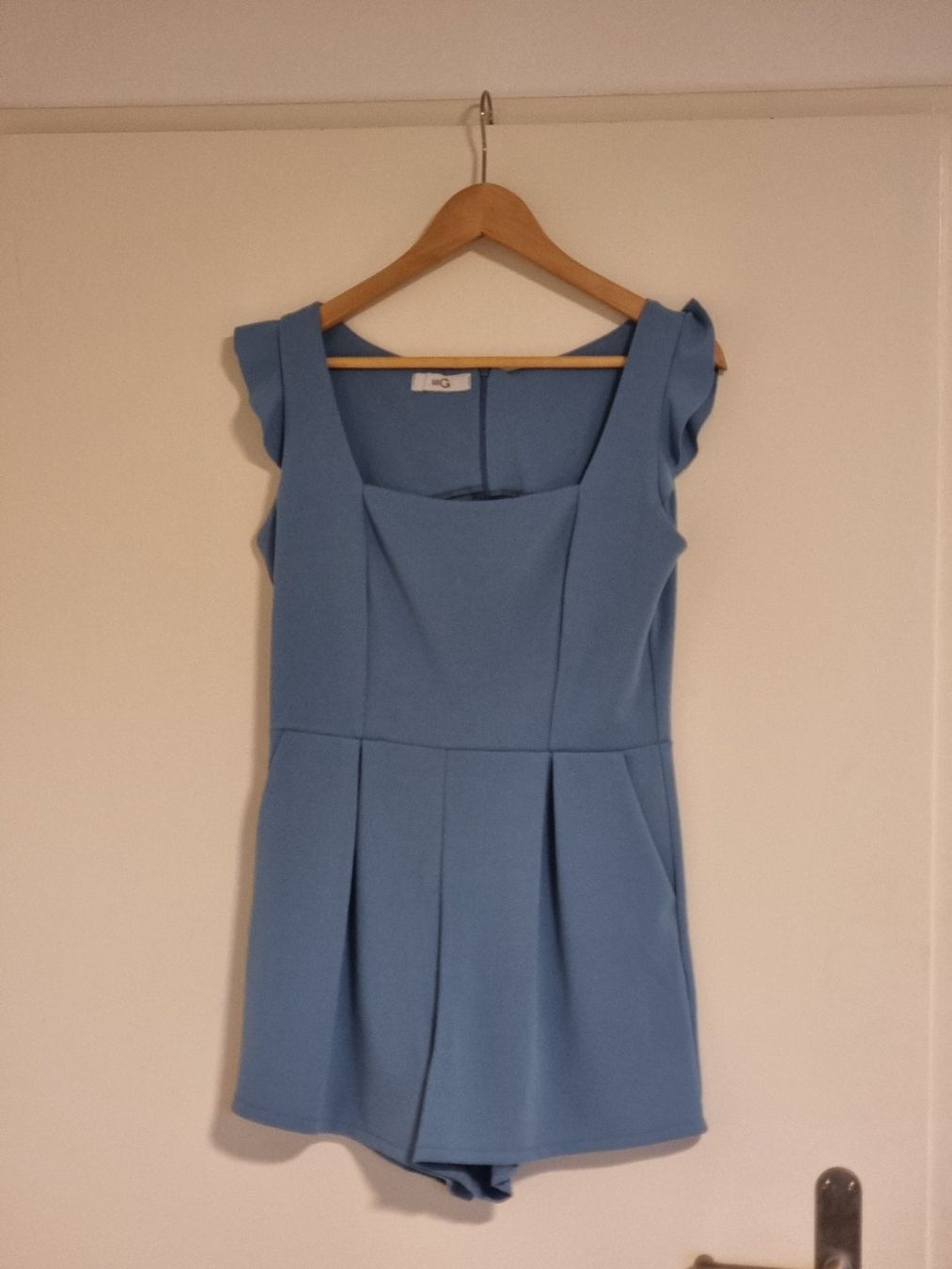 Tute: Sommerjumpsuit himmelblau – Usato da Derendingen venduto da Sarah.jana
