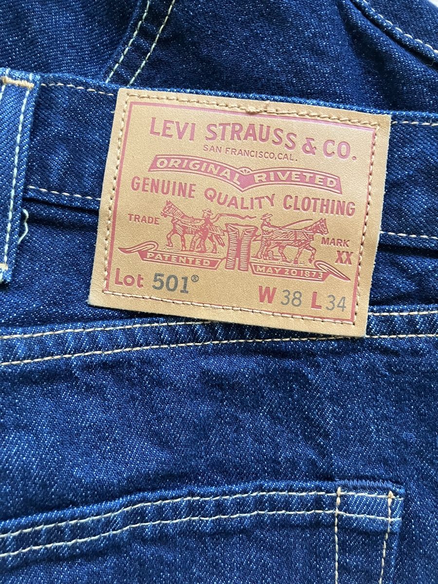 Levi's Jeans: Levis 501 38/34 – Nuovo (secondo la descrizione) da Schnottwil venduto da rx1_kw7j 1