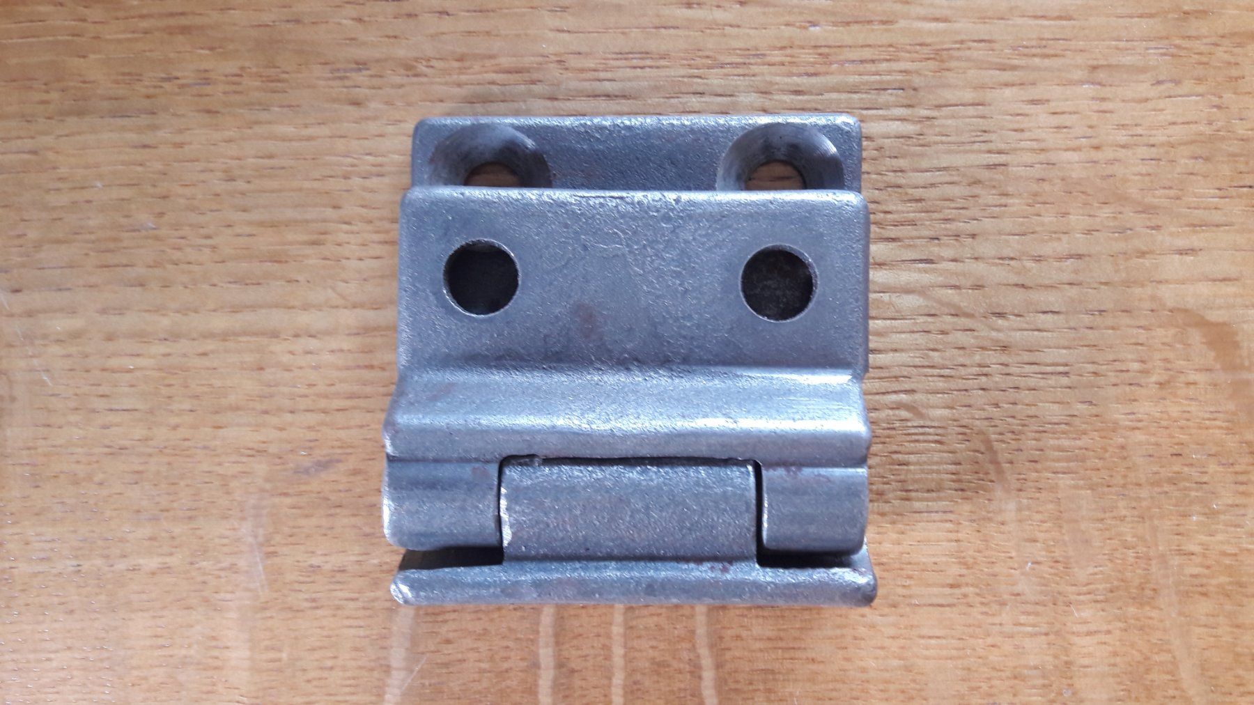 Alle Ersatzteile: BREMACH charnière de porte – Neu und originalverpackt aus Courfaivre von silberschnee