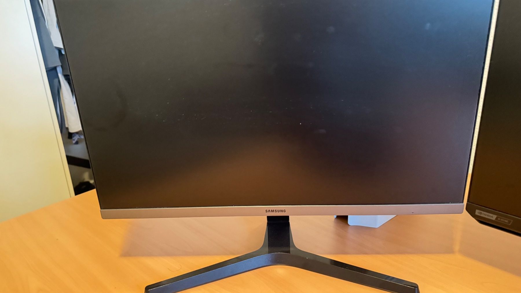 Ecrans: Ecran Samsung 75Hz 24 pouce – D'occasion à Grand-Lancy par dan_pt5p