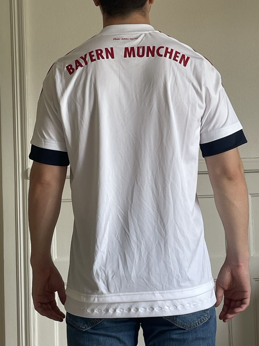 Adidas Canottiere & Pantaloni: Bayern Trikot Bundle rot und weiss – Usato da Zürich venduto da ric_ld8g 4
