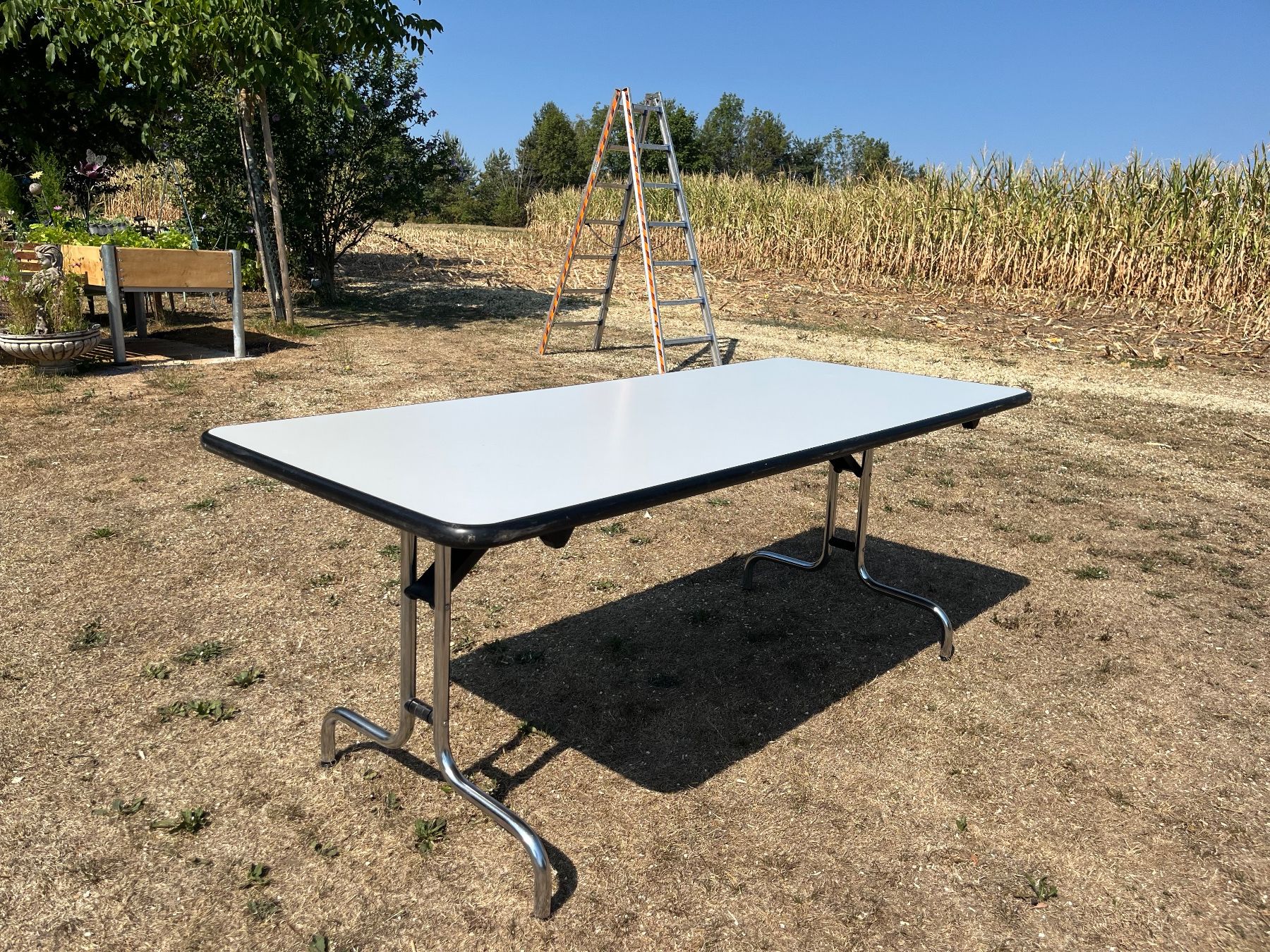 Tische: Klapptisch – Gebraucht aus Allmendingen b. BE von juair