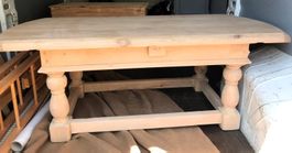 Antiker Holztisch