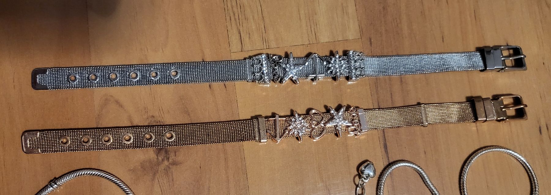 Bracciali & Braccialetti: Charms und div. Armbänder – Usato da Zwingen venduto da crazy84 1