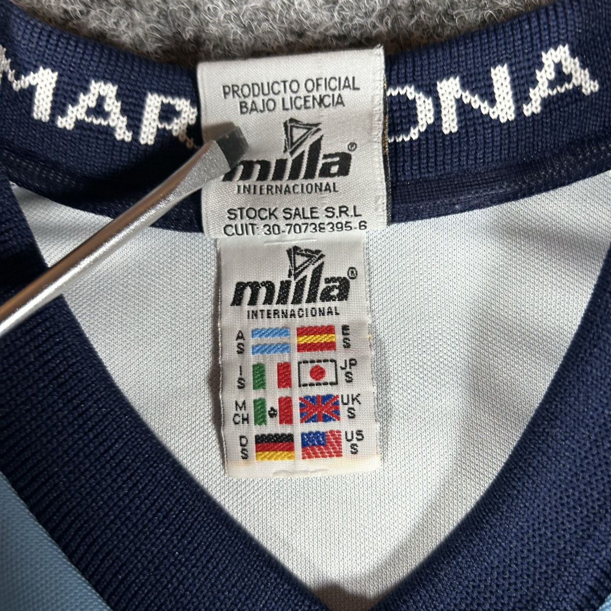 Canottiere & Pantaloni: Maradona signed – Nuovo (secondo la descrizione) da La Sagne NE venduto da Matlasape 3