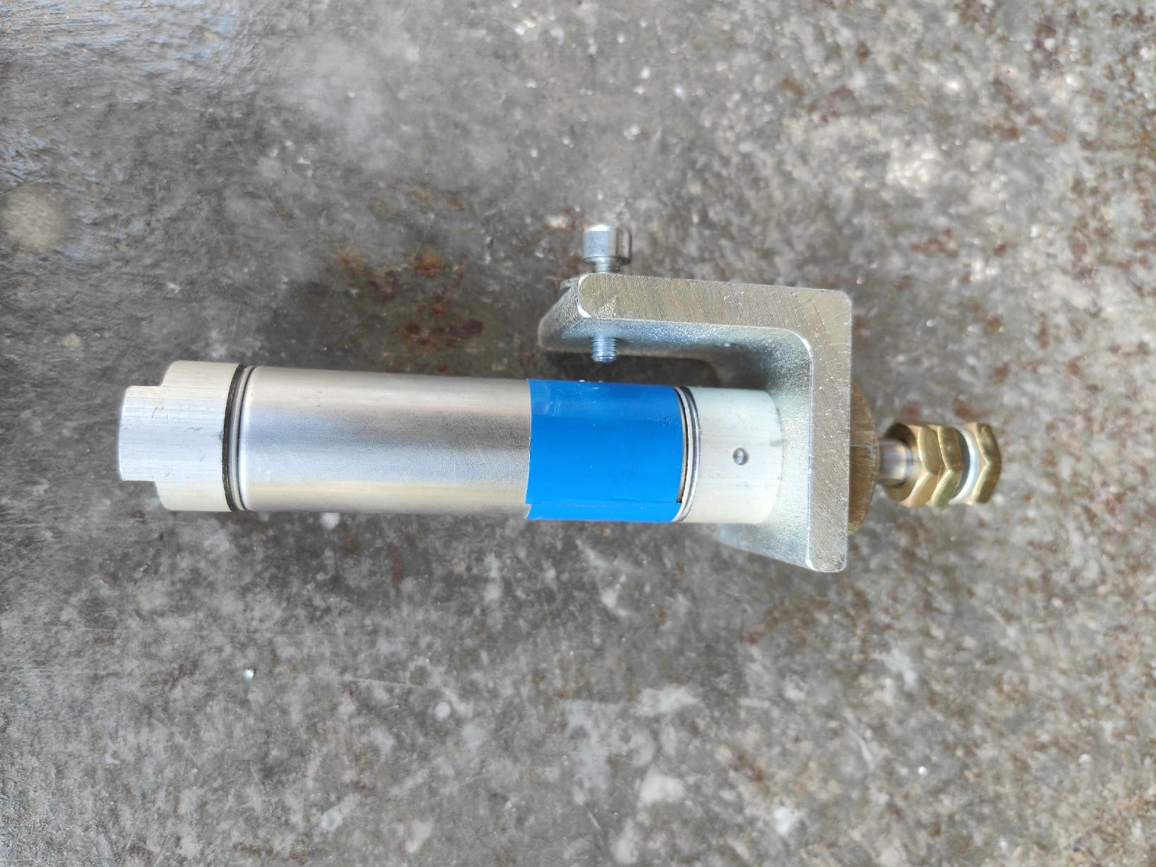 Festo Altri prodotti elettronici: Festo Hubzylinder DSN 25 – Nuovo (secondo la descrizione) da Oberentfelden venduto da Freeride2 2