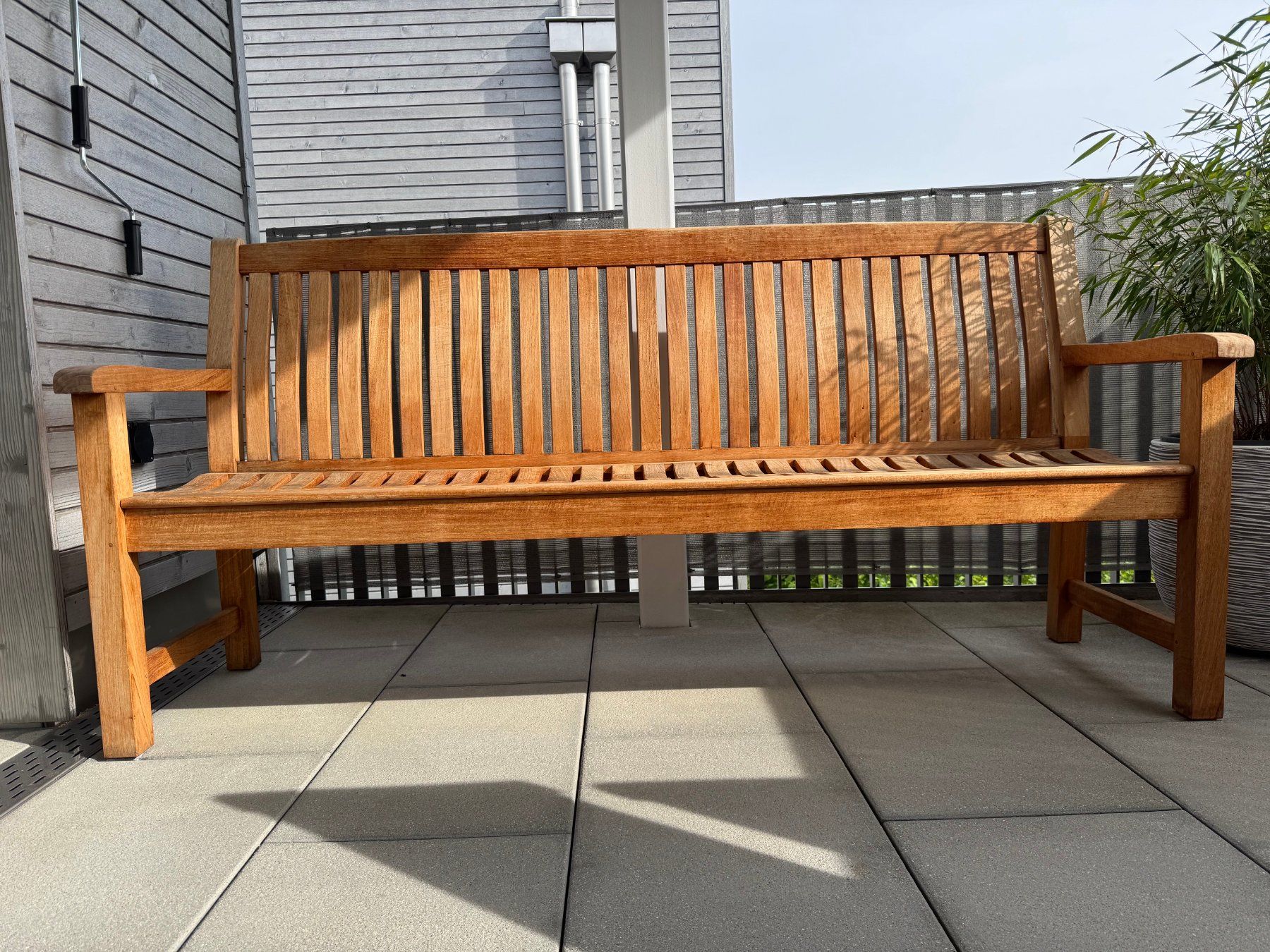 Panchine: Gartenbank Teakholz – Usato da Hinwil venduto da rogerambiel
