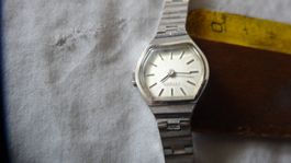 CITIZEN  KLEINE  UHR.HANDAUFZEUG .17 JEWL.LÄÜFT.