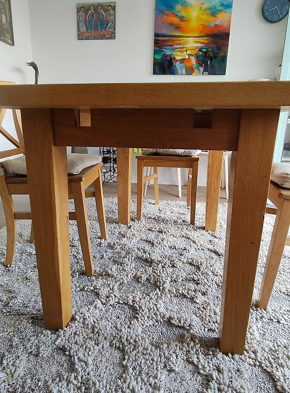Set de table et chaises: Table et chaises en chêne massif naturel – D'occasion à Lausanne par fbe_m7n7 3