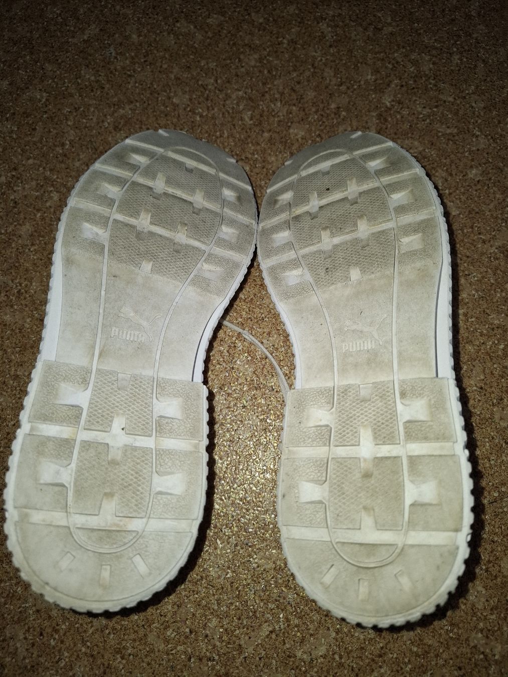 Puma Scarpe da donna: Puma Dinara Leather Platform Blanc T.40 – Nuovo (secondo la descrizione) da Le Locle venduto da QUALI-PRIX 4