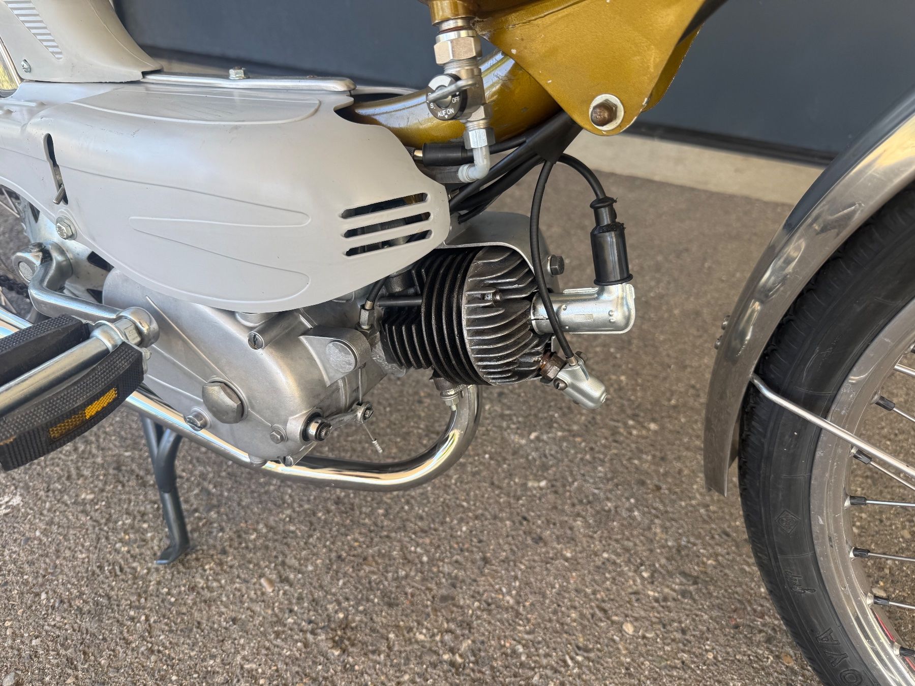 Puch Ciclomotori: Puch Velux X30 – Usato da Büsserach venduto da Seamb 4