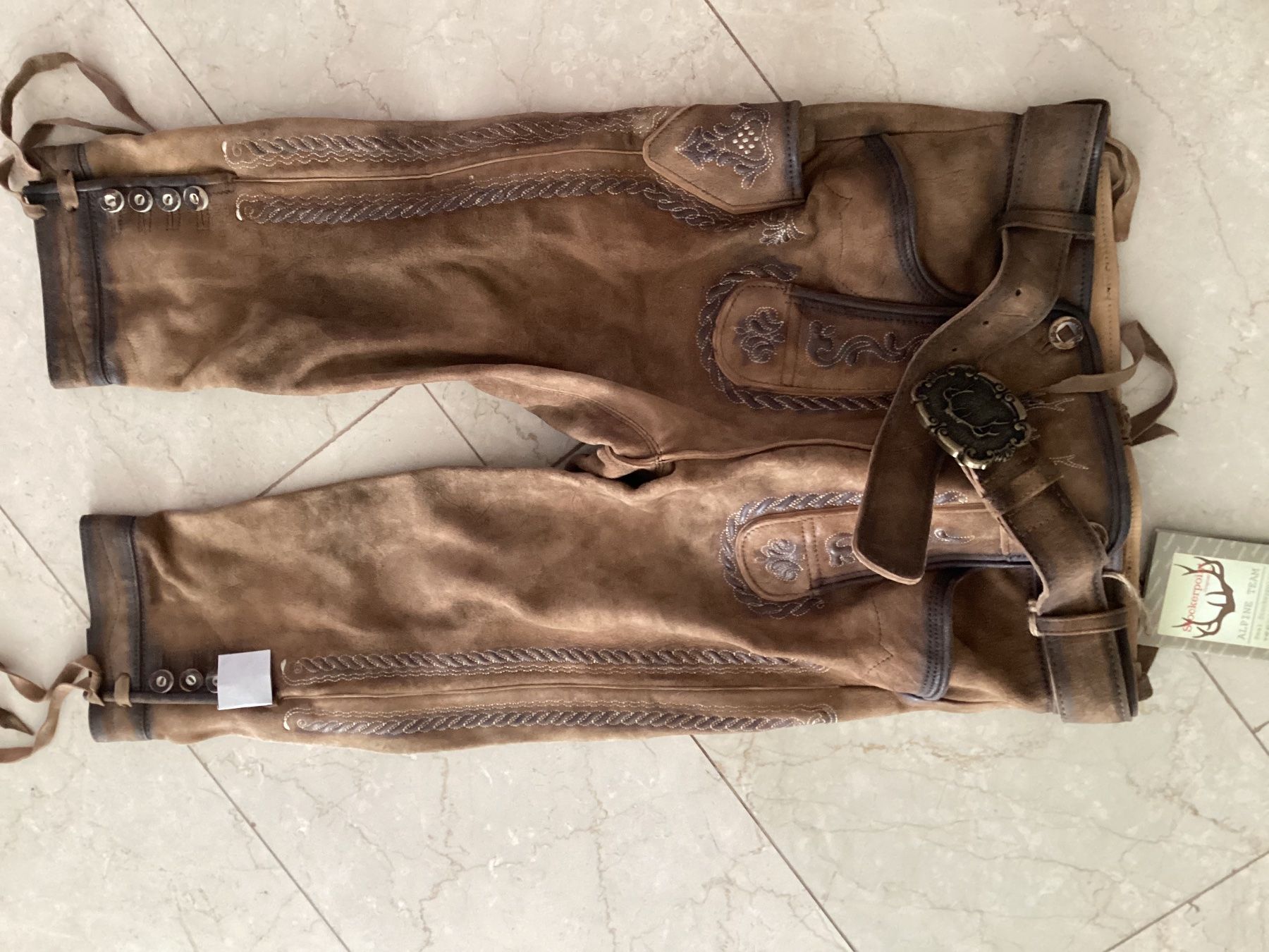 Pantaloni: Herren Stockerpoint Lederhose Oktoberfest – Nuovo (secondo la descrizione) da Flüelen venduto da ne08