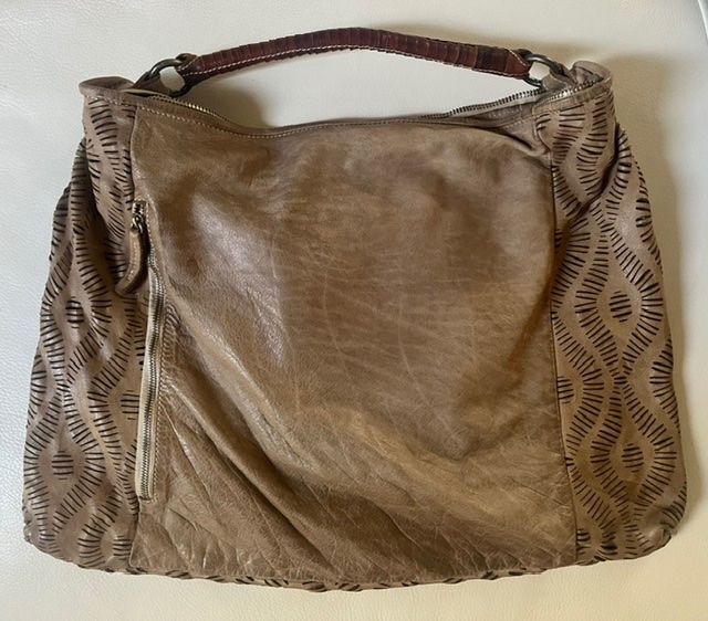 Via California Milano Sacs femmes: Wunderschöne Lederhandtasche hellbraun aus Italien – D'occasion à Steinmaur par Dyleila 1