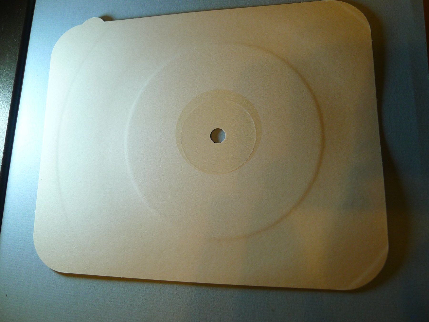 Tutti i francobolli: 2014_1524_SCHALLPLATTEN-BLOCK_Schweizerpsalm_ECHTE PLATTE** – Nuovo (secondo la descrizione) da Dagmersellen venduto da sli72 2