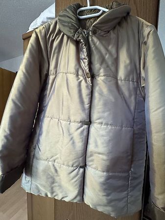 Schöne Winterjacke Damen in Bronze