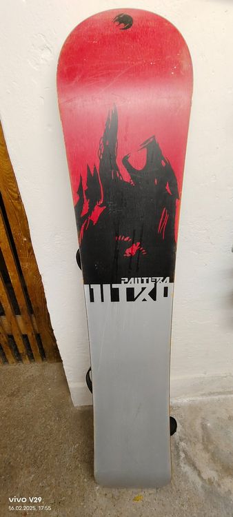 Snowboard Nitro Pantera mit Bindung 1