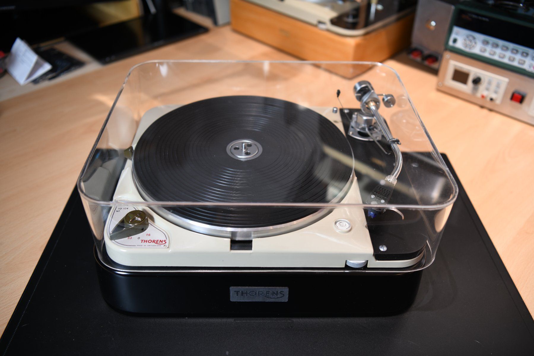 Thorens Giradischi: Thorens TD124 MKI Voll Revidiert – Usato da Hochfelden venduto da per54