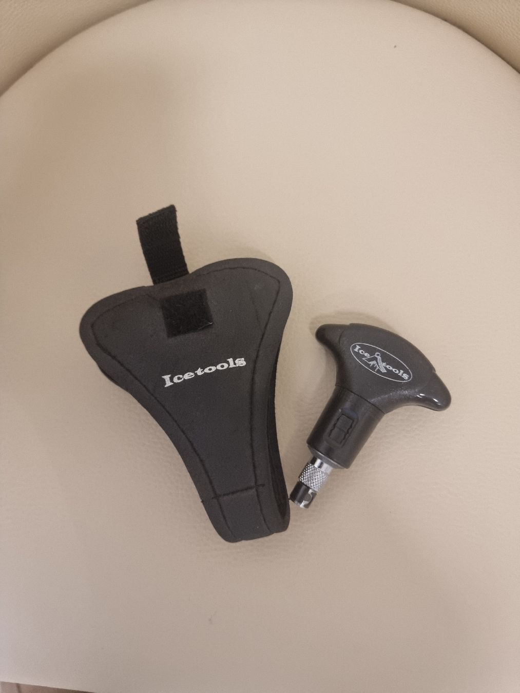 Tutti gli attrezzi: Icetools Ratchet Tool – Usato da Zürich venduto da auctionhero