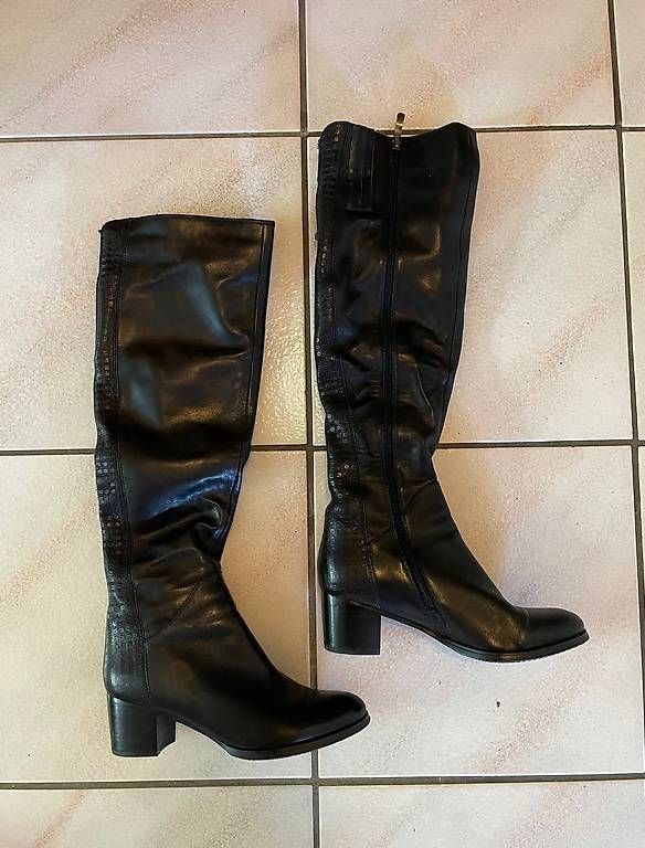 Scarpe da donna: Stiefel von Wit Mooni Grösse 38 – Usato da Sissach venduto da Akimbaro 1