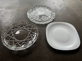 Trois belles grandes assiettes