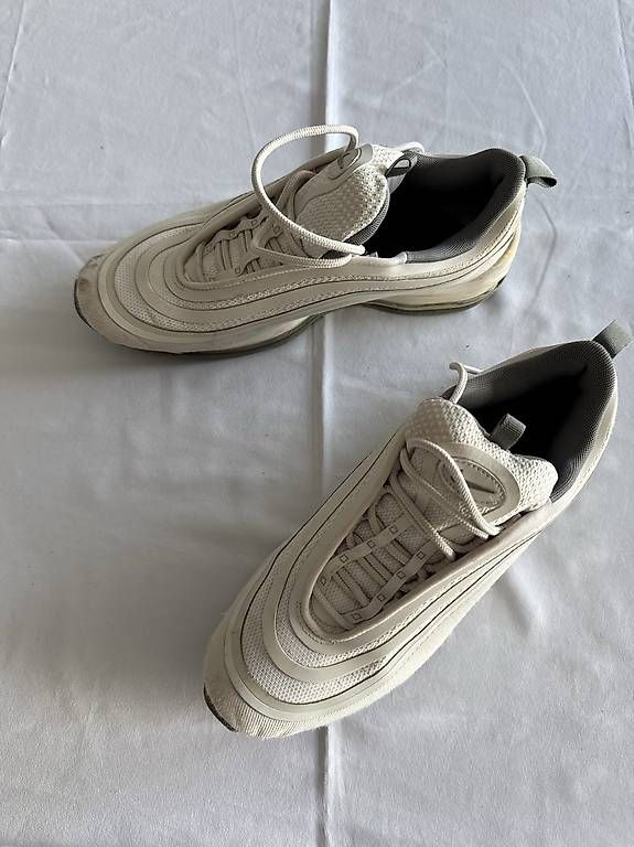 Chaussures hommes: Nike Air Max 97  Grösse 44 – D'occasion à Schlieren par gue_m9qk 3