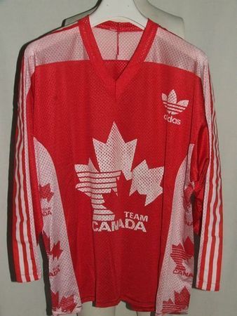 ORIGINAL TEAM CANADA SPENGLER CUP TRIKOT 80ER JAHRE HCD
