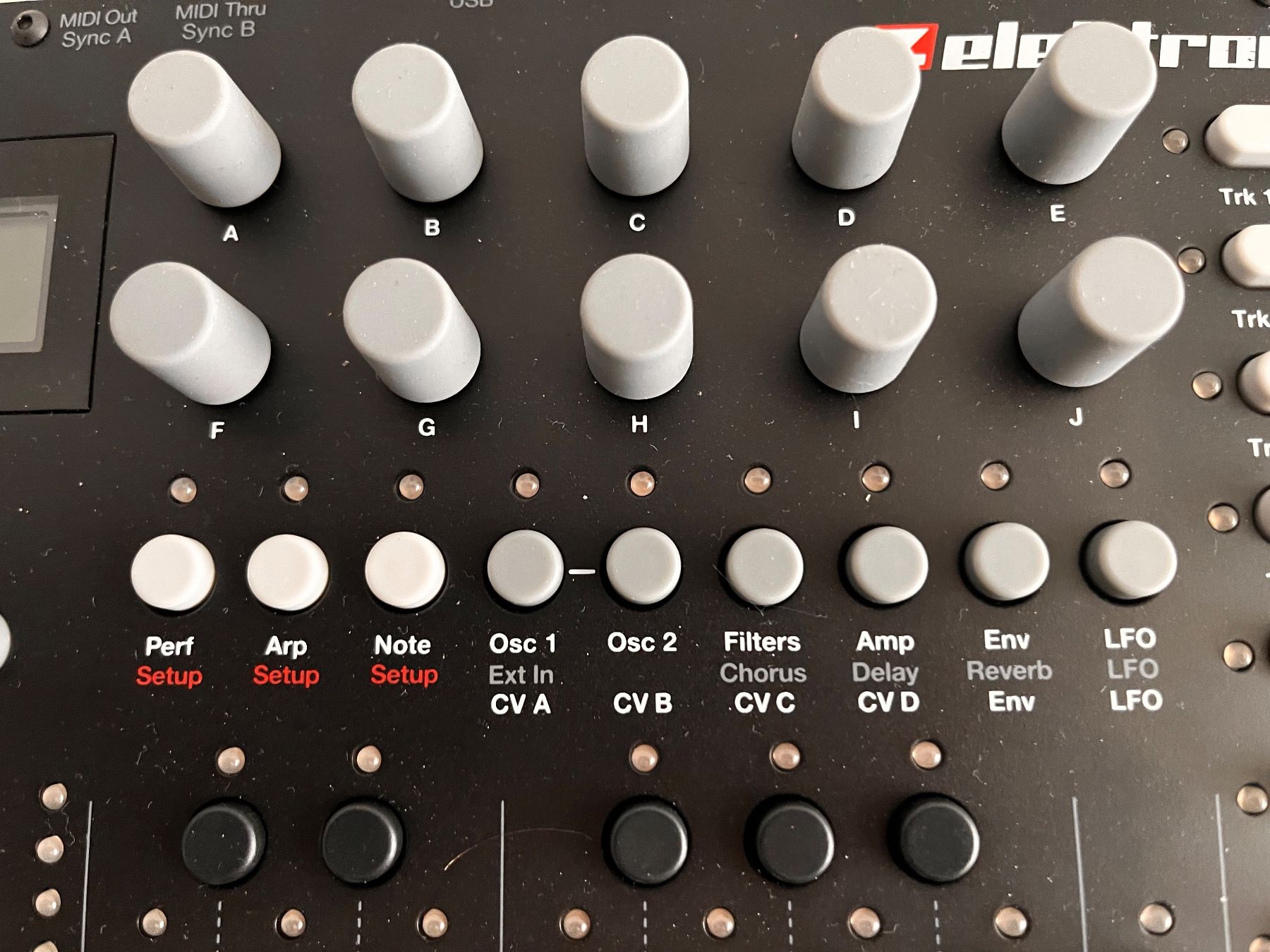 Elektron Strumenti musicali: Elektron Analog Four MK I – Usato da Thun venduto da spring23 1