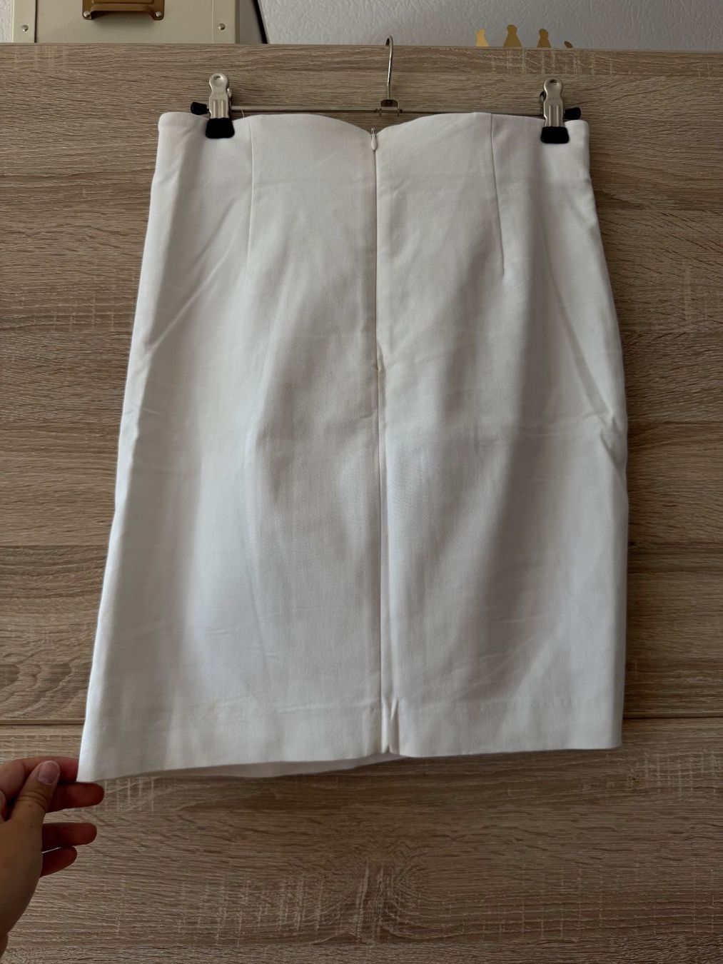 Zara Gonne: Jupe blanche élégante – Nuovo (secondo la descrizione) da Montreux venduto da Izapechee 1