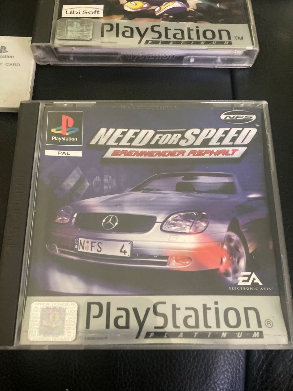 Sony Console: Playstation PS One Konsole +4 Spielen 2 Controller +Memory – Usato da Bern venduto da TotheMoonnn 6
