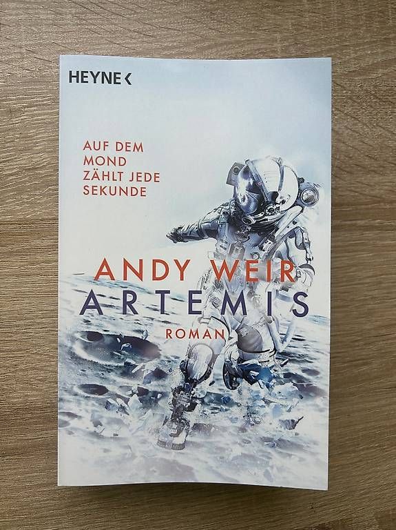Livres: Andy Weir Artemis – D'occasion à Arbon par Bobbyx777