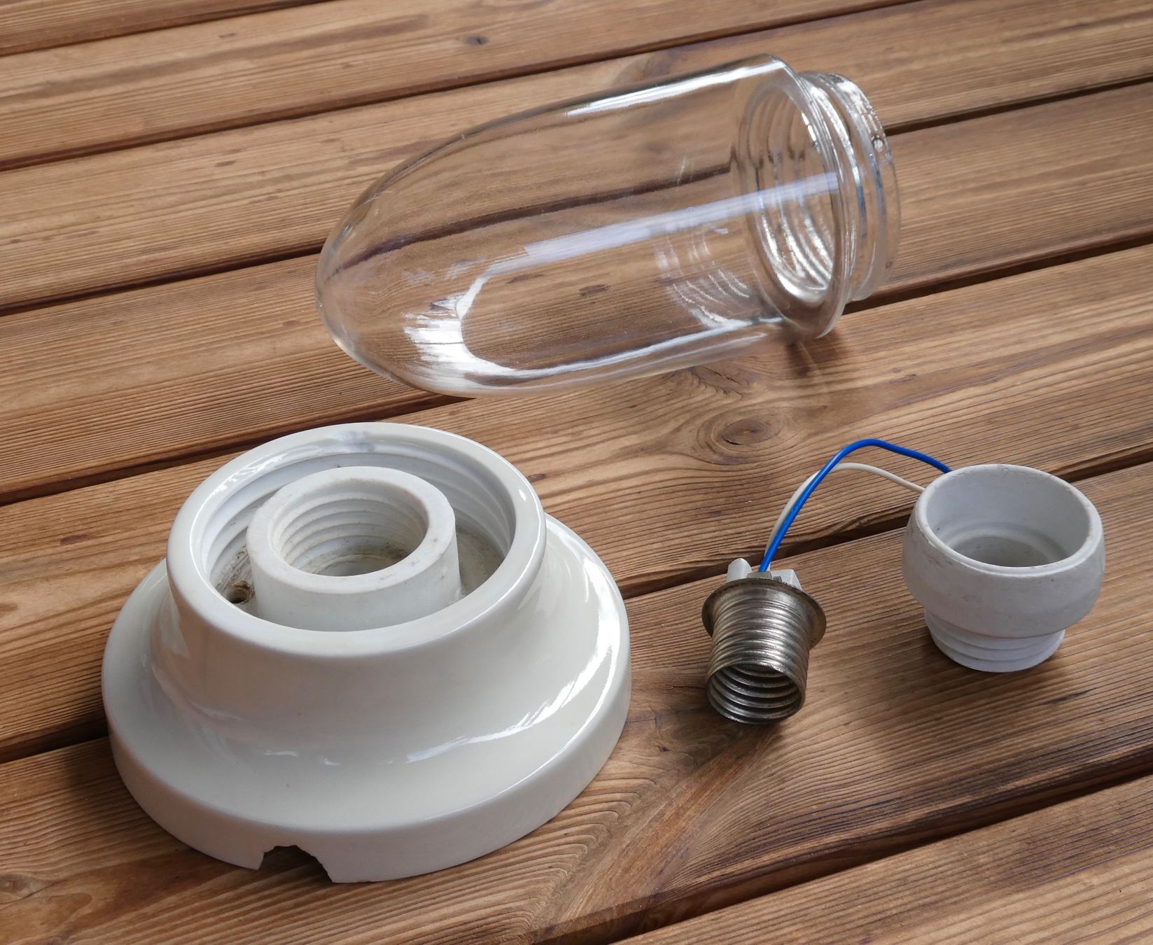 Lampade: antike Stalllampe Deckenlampe mit Einschraubglas – Usato da Lüchingen venduto da Eeizo 2