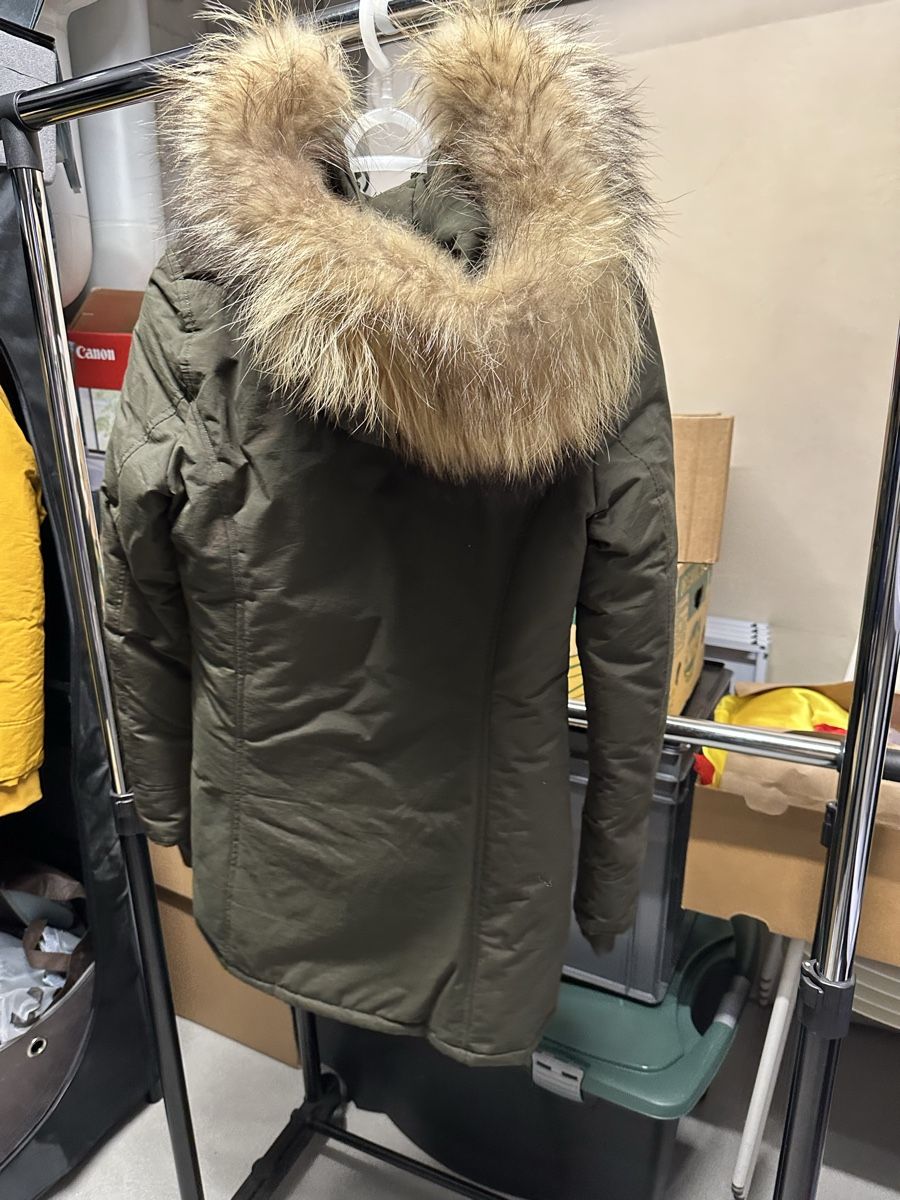 Giacche: Winterjacke in Olivegrün – Usato da Wollerau venduto da sesi2204 1