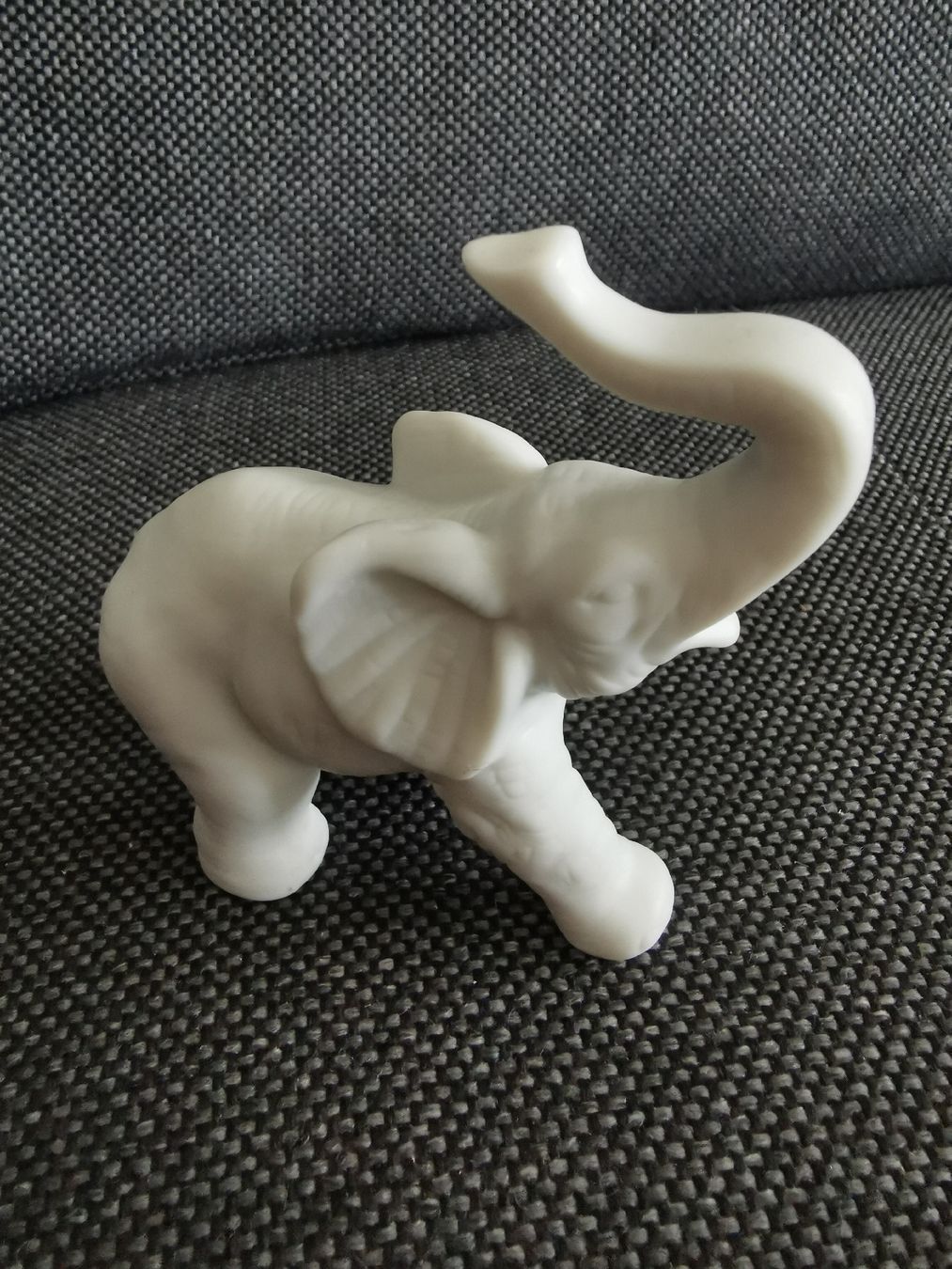 Rosenthal Statuette: Elefant Porzellan Rosenthal – Usato da Buchs SG venduto da and_s6ps 4