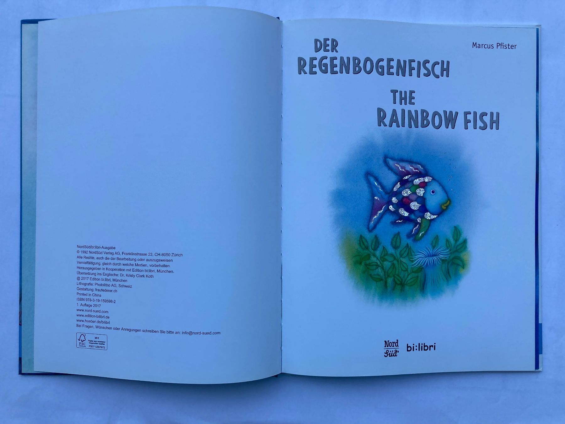 Livres: DER REGEBOGENFISCH - THE RAINBOW FISH – Neuf (Voir description) à Bubendorf par Alpenheidi 3