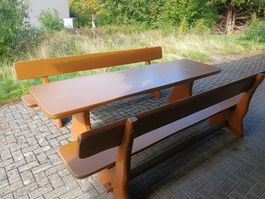 Gartengarnitur Holz Tisch mit zwei Bänken gebraucht