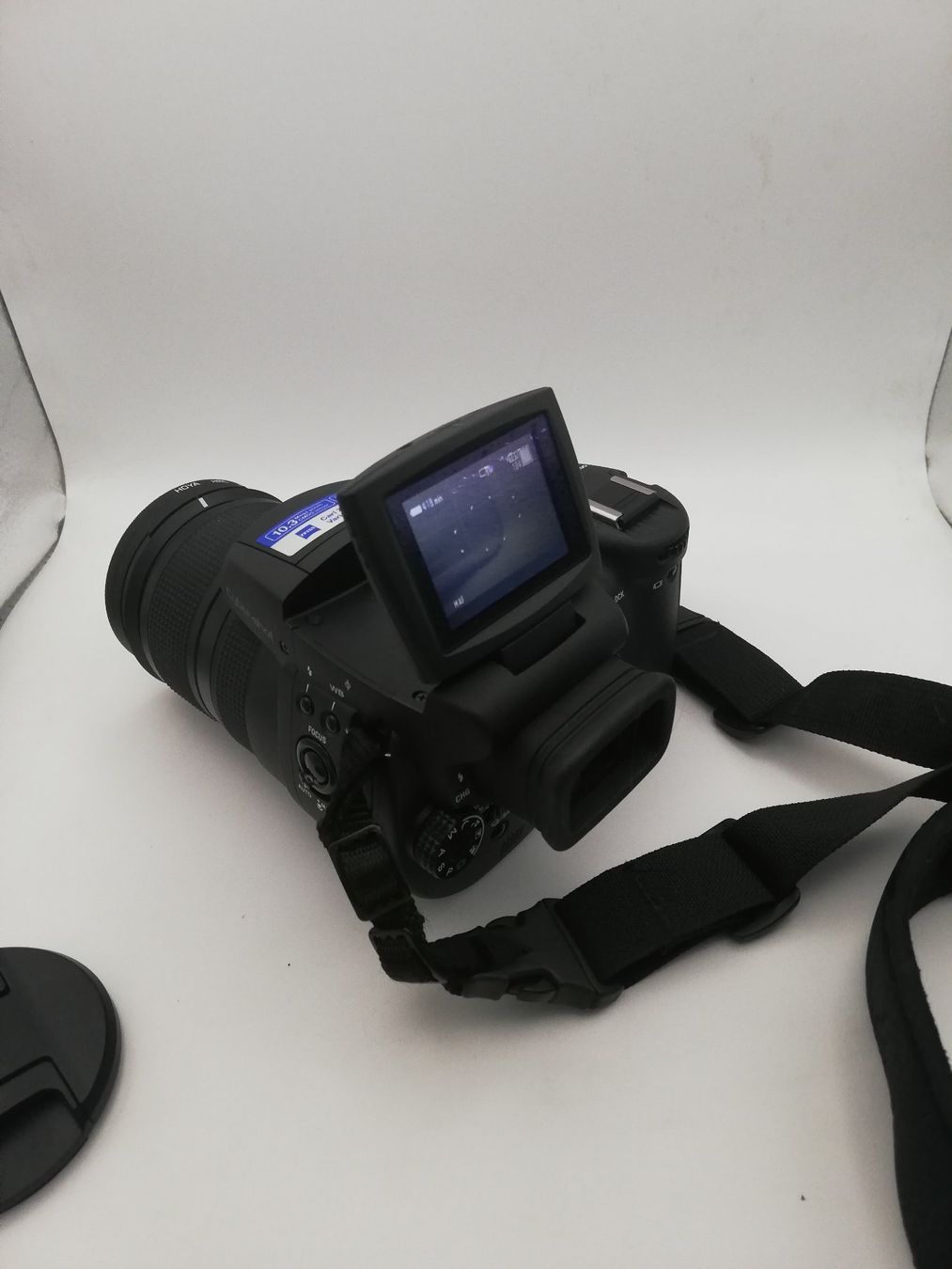 Sony Fotocamera: Sony Cyber-Shot DSC-R1 – Usato da Bern venduto da Buybest24