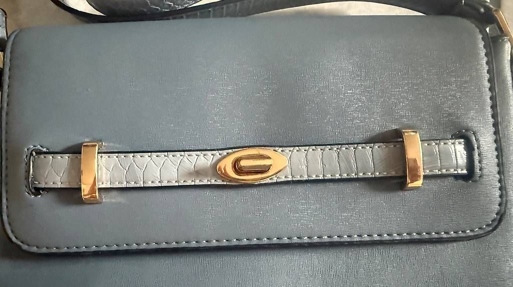 Taschen für Damen: Borsa a tracolla Carpisa – Gebraucht aus Monte Carasso von Ely67 2