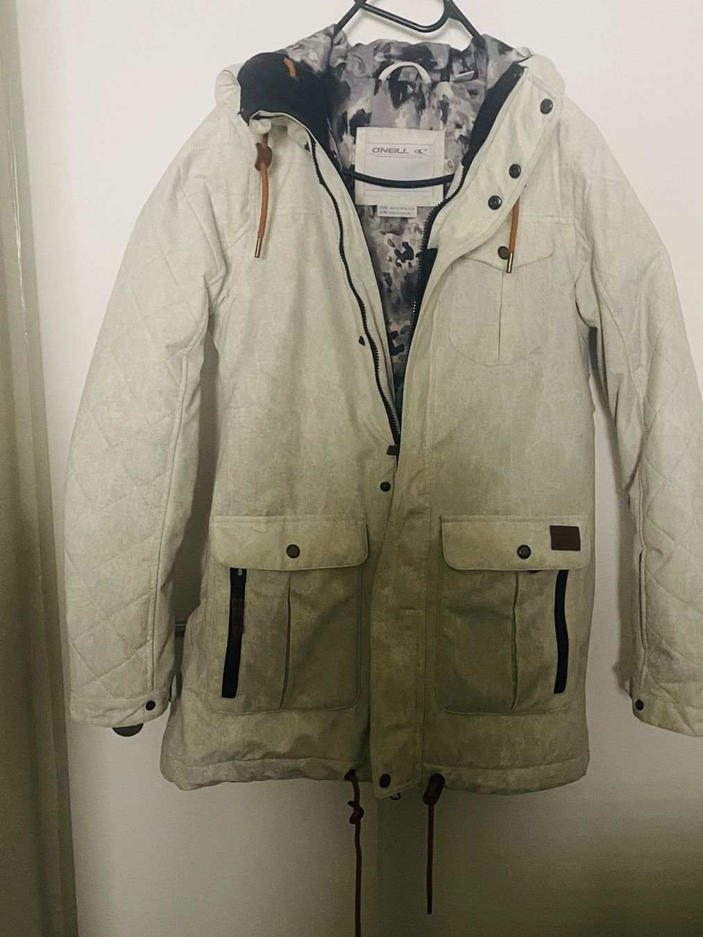 Scott Jacken: Snowboardjacke – Gebraucht aus Brunnen von car_9qfh