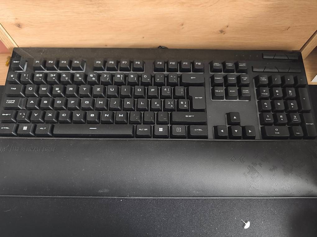 PCs: Kit ordinateur complet  – Gebraucht aus Réchy von tan_bg5m 4