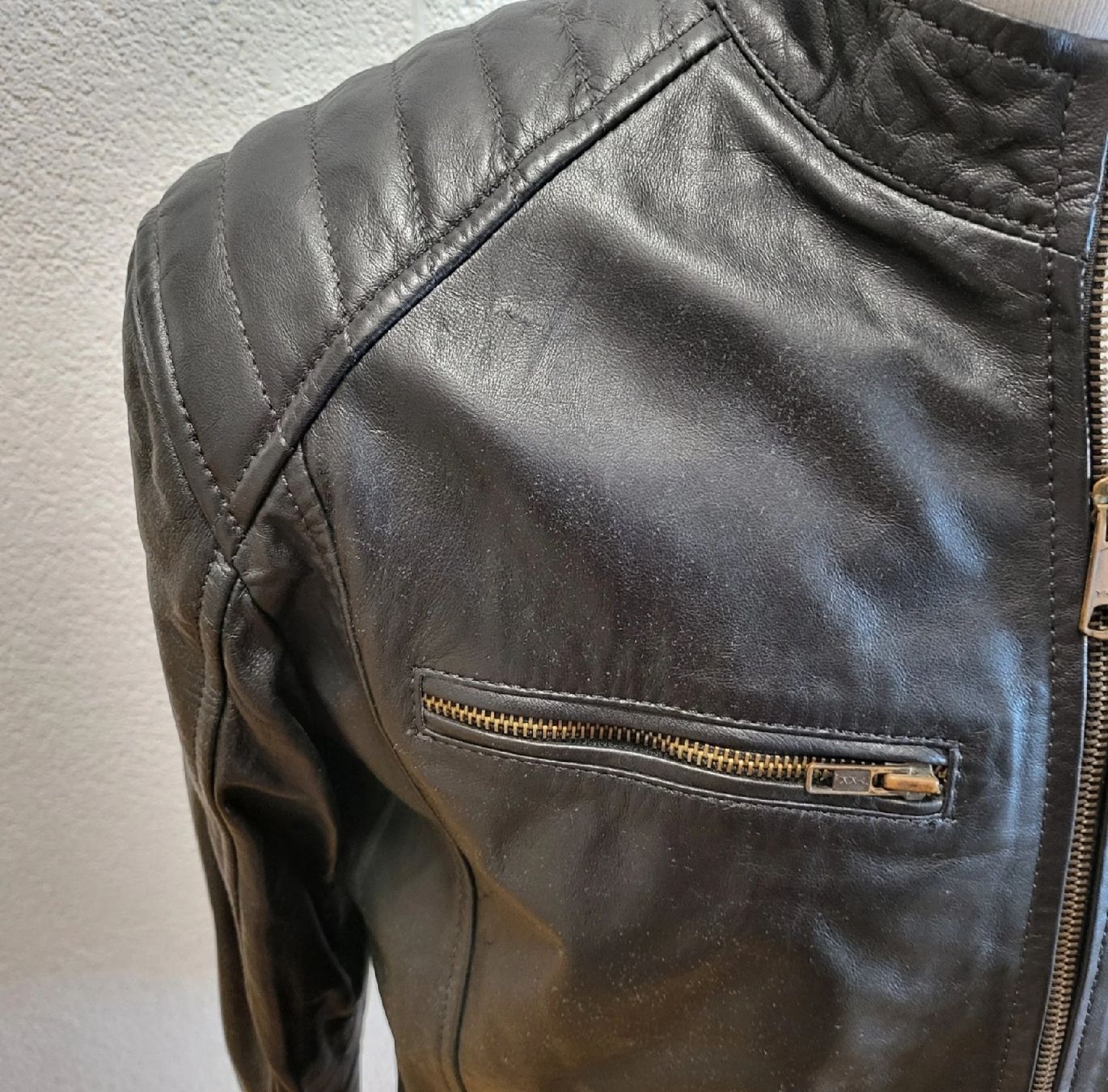 Giacche: Biker Lederjacke schwarz, Gr 50 – Nuovo (secondo la descrizione) da Rorschach venduto da mat_5zzq 1