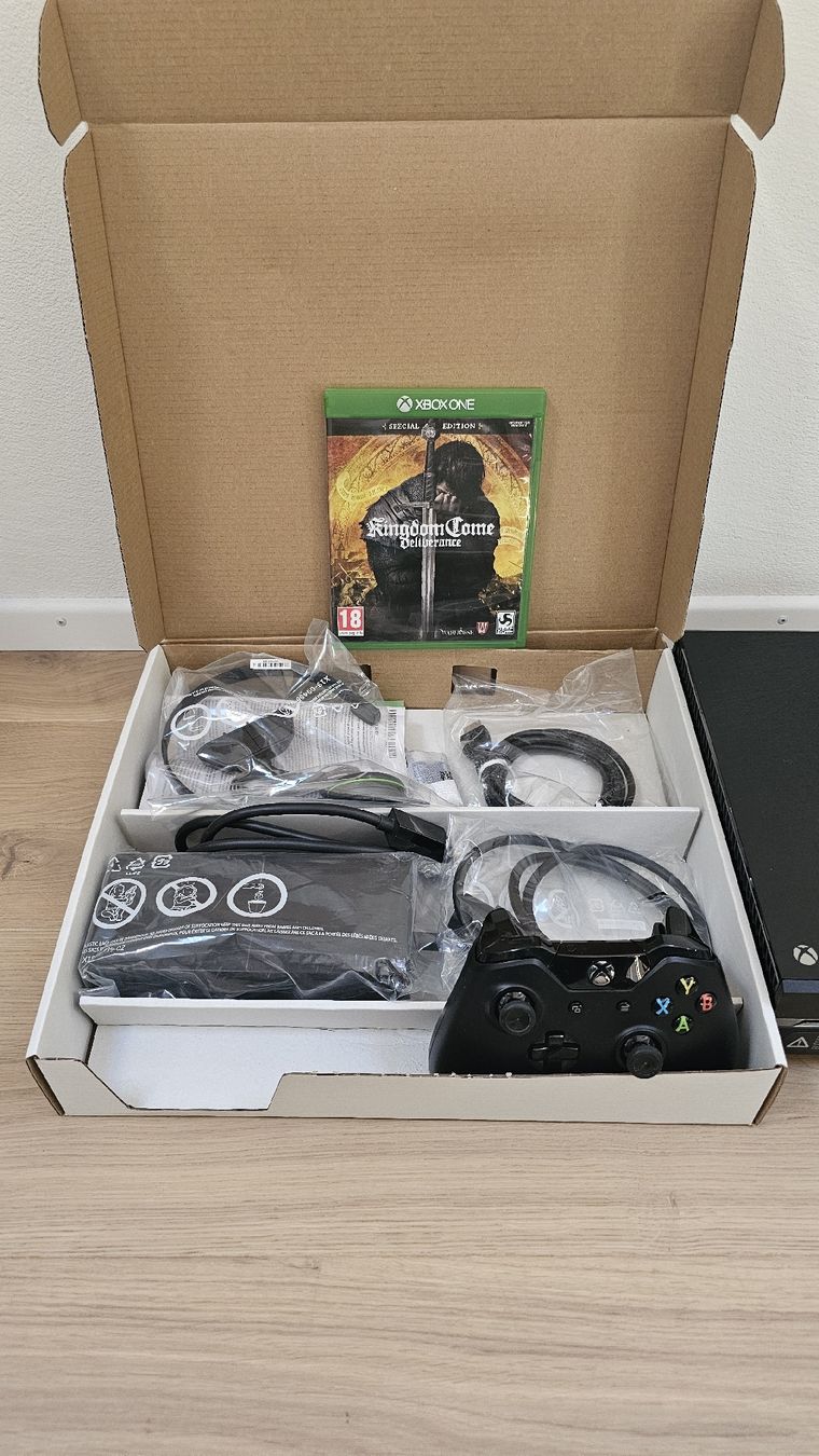 Microsoft Konsolen: XBOX ONE + Games – Gebraucht aus Hünenberg von kri_ywr8 1