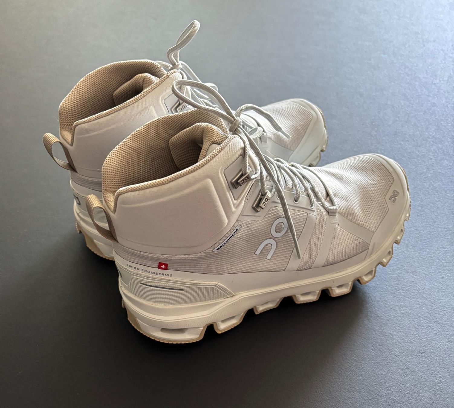 On Scarpe da donna: On Cloudrock Waterproof – Damen-Trekkingschuhe – Nuovo (secondo la descrizione) da Uitikon Waldegg venduto da gloggli01 2