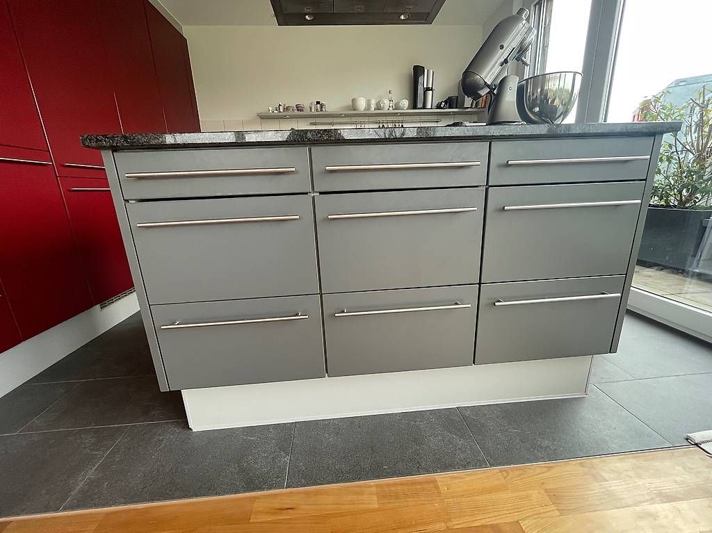 Cucine complete: Kochinsel mit Granitplatte Steel Grey – Usato da Thayngen venduto da mha77 3