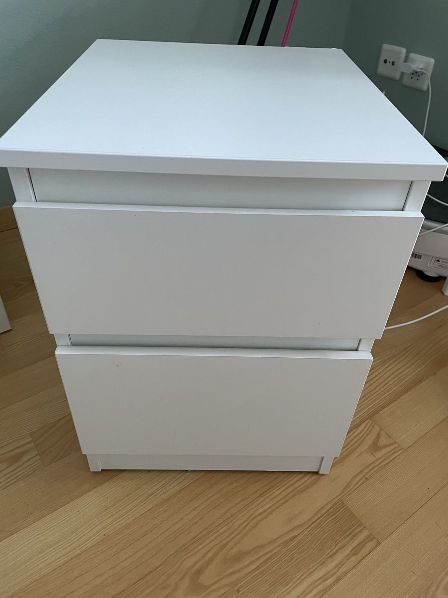 Nachttische: Ikea Nachttisch Tisch  – Gebraucht aus forch von Draechli789