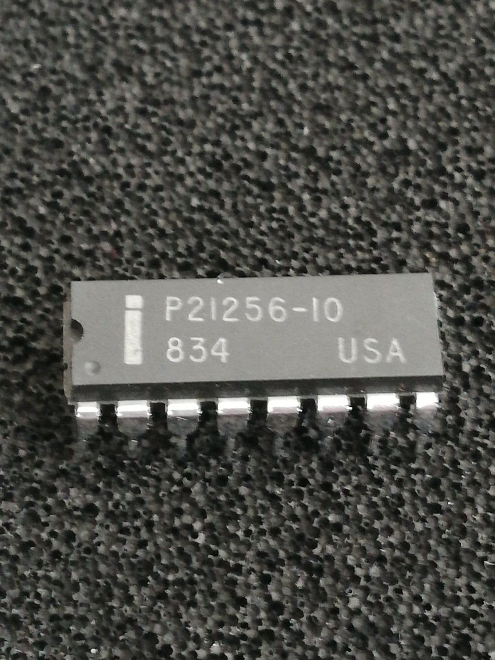 Jeux: D-RAM Dynamic Memory – D'occasion à Niederneunforn par Gusti123 1
