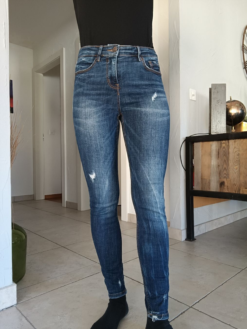 Stradivarius Jeans: JEAN STRADIVARIUS REGULAR HIGH WAIST 34 – Nuovo (secondo la descrizione) da Sierre venduto da shirley04 2